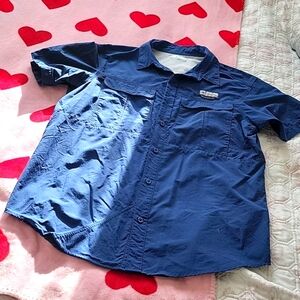 Columbia Men's Blue Short Sleeve Shirt